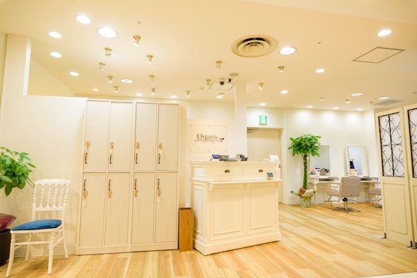 オーガニックカラー白髪染め専門店Organic（オーガニック）
